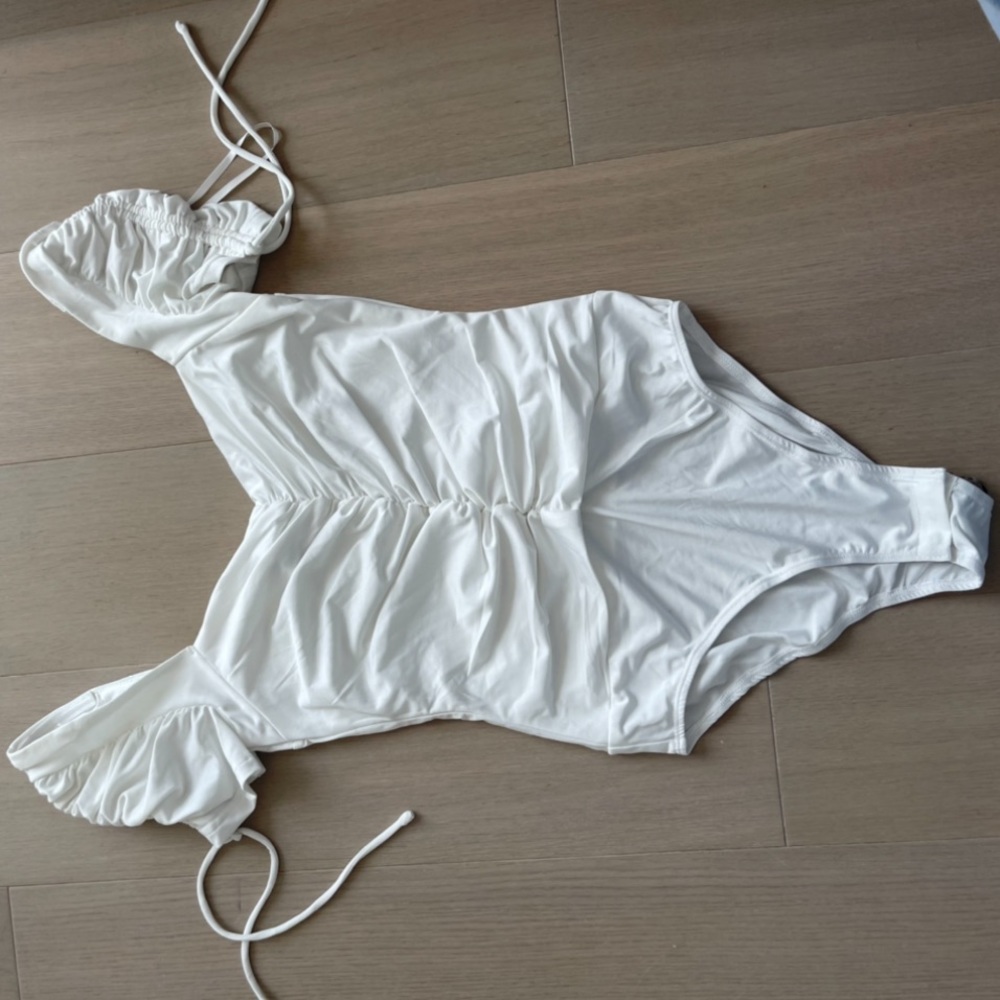 Princess Polly bodysuit